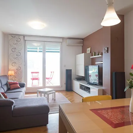 Apartment - Elefante *