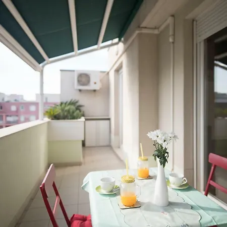 Apartment - Elefante *